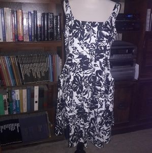 Ralph Lauren Dress Size is 14